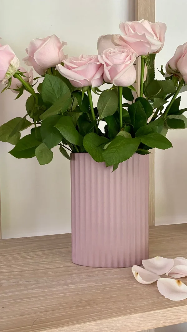 Marmoset Found Ceramics | Decorating | Ripple Oval Vase Lilac (M)