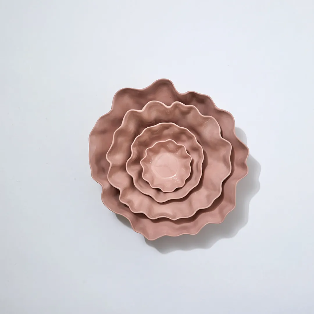 ruffle_bowl_icy_pink_xs_1.webp Marmoset Found Bowls | Ceramics | Ruffle Bowl Icy Pink (XS)